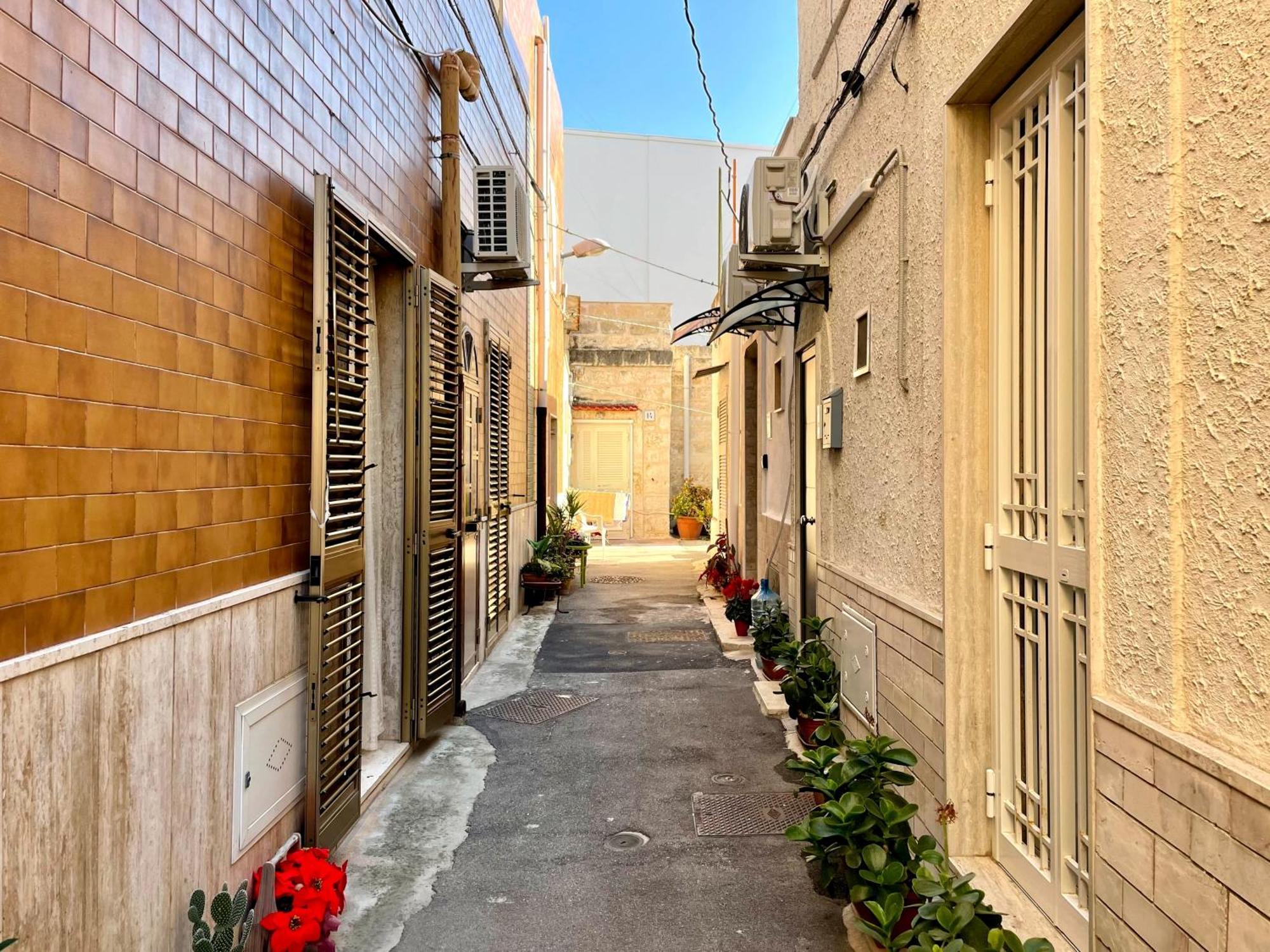 Casa Vacanze A Un Passo Dal Volo Bari Exterior foto