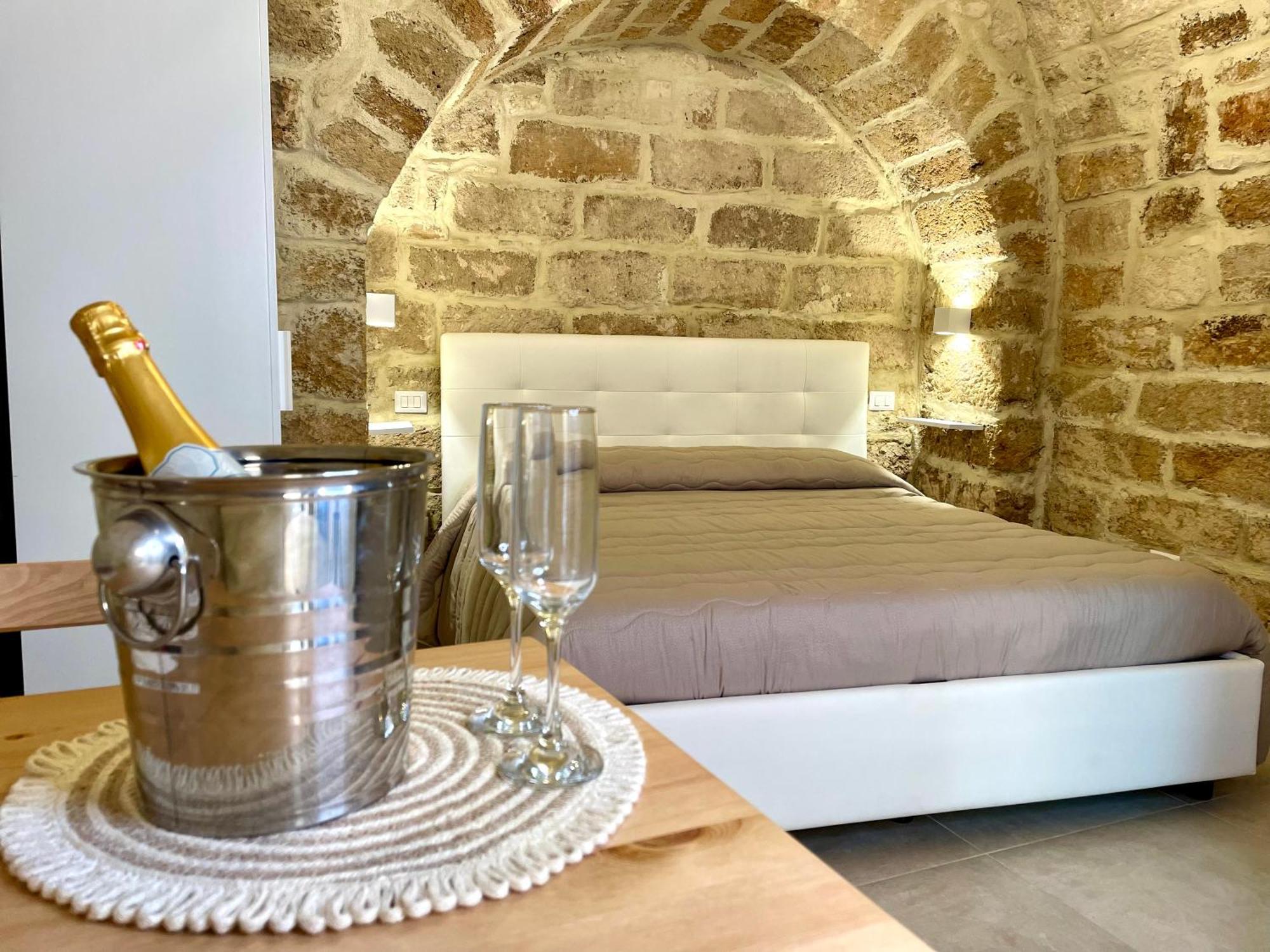 Casa Vacanze A Un Passo Dal Volo Bari Exterior foto